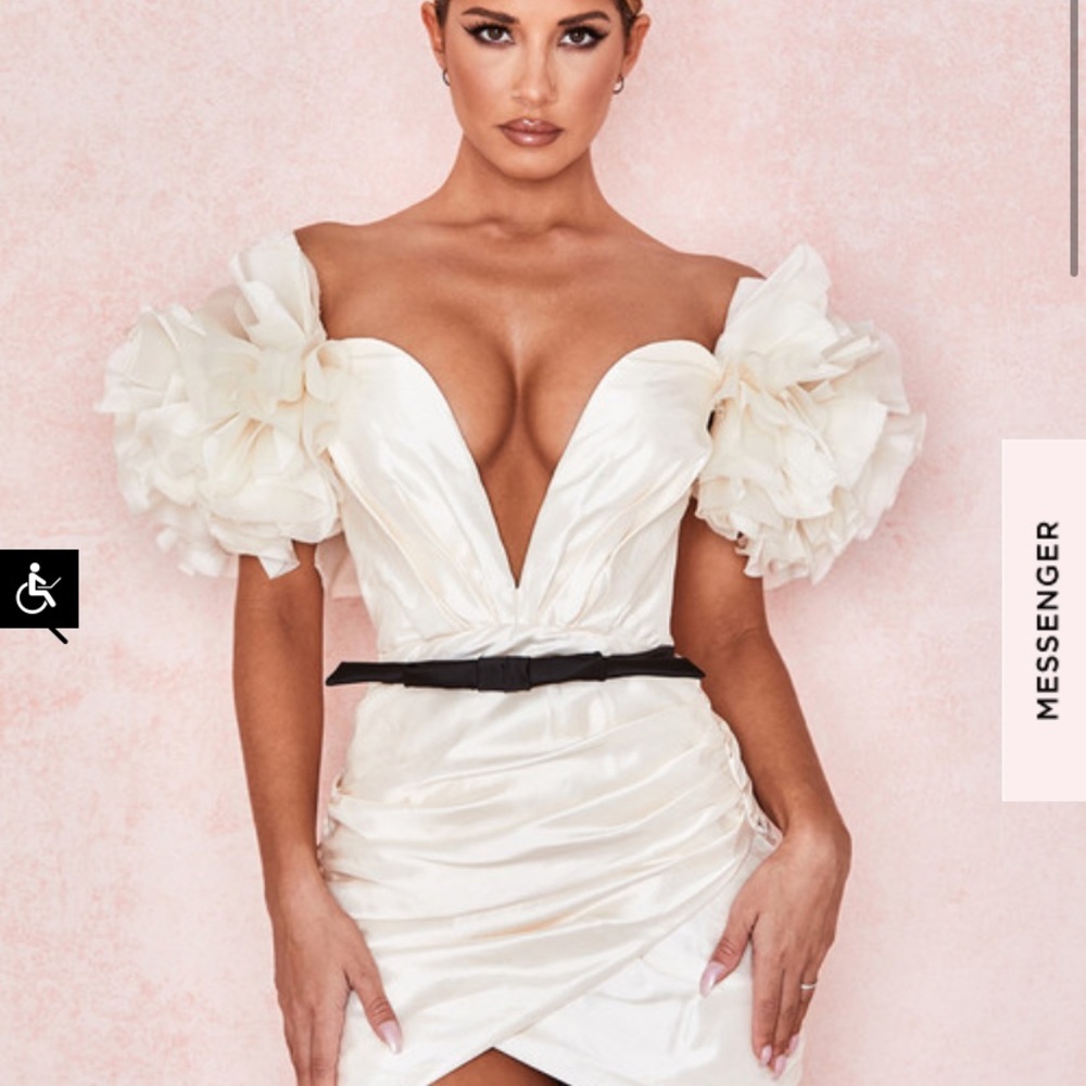 House of CB IVORY RUCHED MINI DRESS WITH PUFF SLEEVES